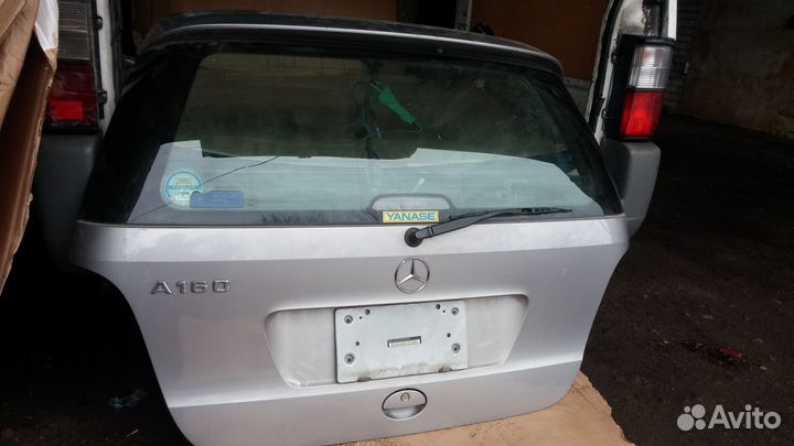 Mercedes A-Classe 168 1997 - 2004 обивка багажника