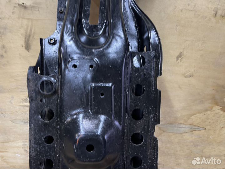 Подрамник балка задний toyota camry XV40 XV30 XV50