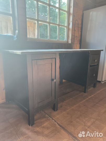 Стол рабочий из натуральной сосны