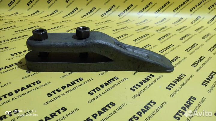 42N-833-1390, Зуб ковша, Komatsu