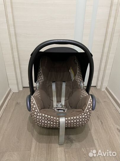 Автокресло maxi cosi с базой