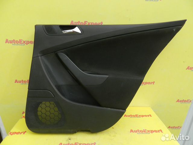 Обшивка двери задняя правая Volkswagen Passat B6