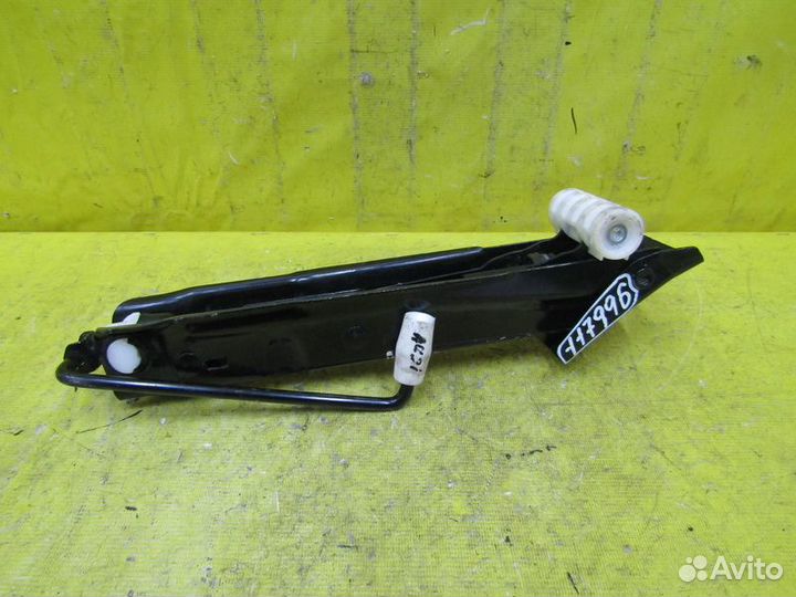 Домкрат Audi A6 (С7) 11-18 г 117996