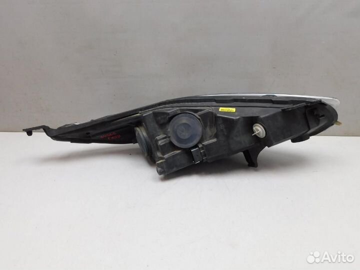 Фара левая Ford Fiesta