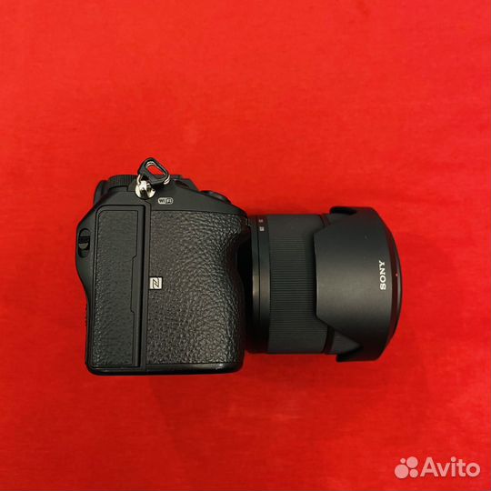 Sony Alpha A7 Mark III Kit 28-70mm (ilce-7M3K)