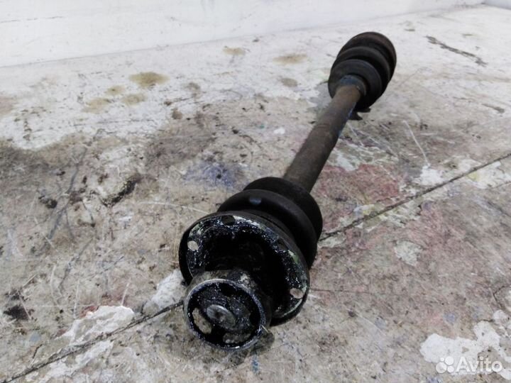 Привод задний Мерседес W201 C