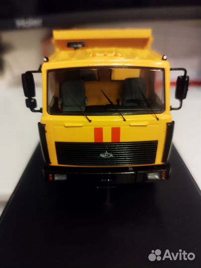 MAZ-5516