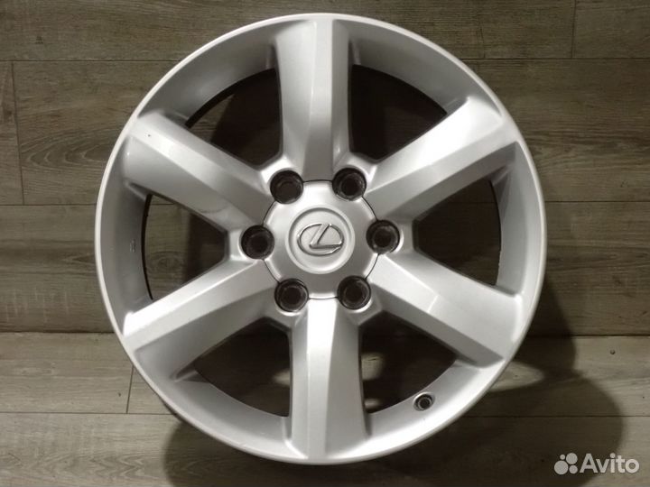 Комплект оригинальных R18 дисков Lexus GX470