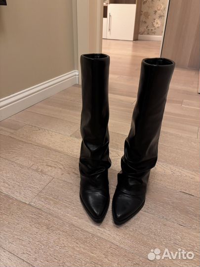 Сапоги стильные женские