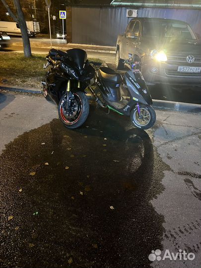Скутер Honda dio 27