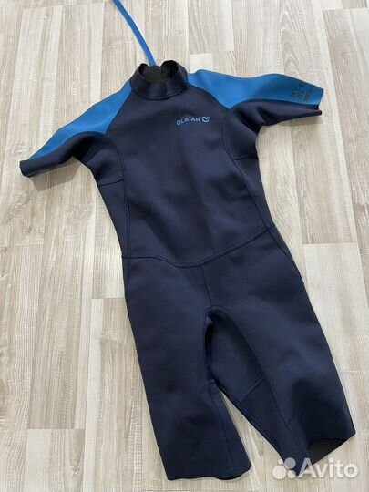 Гидрокостюм