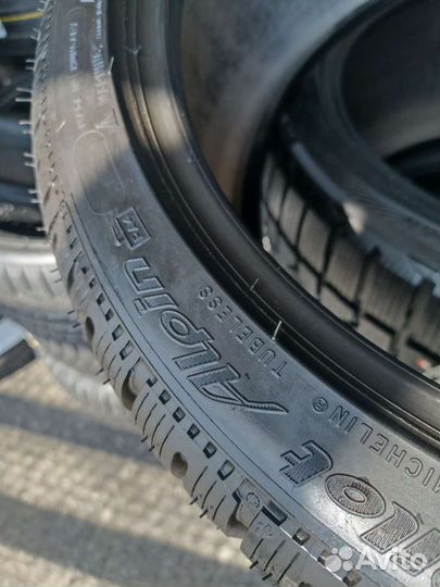 Michelin Pilot Alpin PA4 245/35 R19