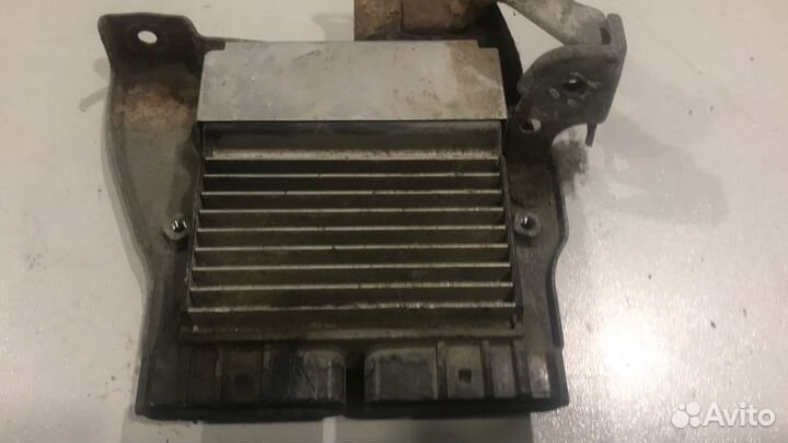 Блок управления форсунками Toyota Land Cruiser 200