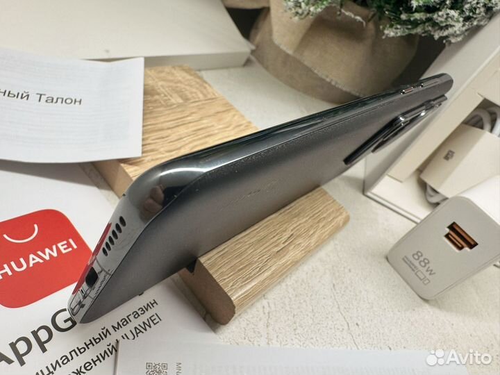 HUAWEI P60 Pro, 8/256 ГБ