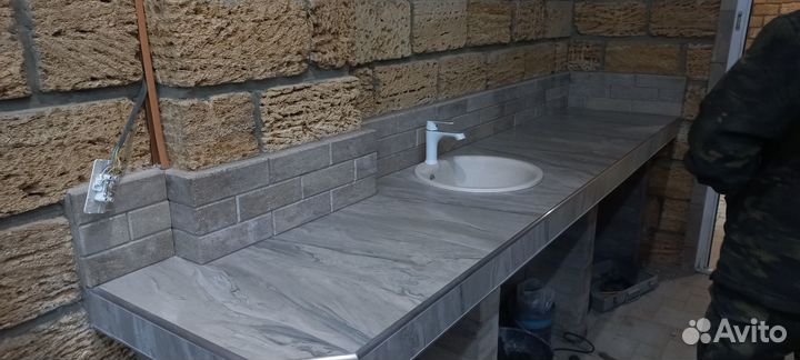 Мастер плиточник