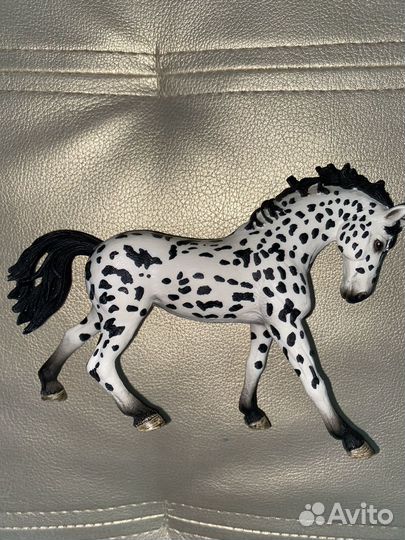 Коллекционные фигурки лошадей Schleich,Collecta