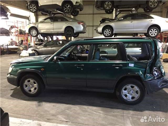 Разбор на запчасти Subaru Forester (S10)
