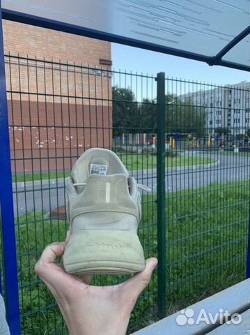 Кроссовки adidas ozweego