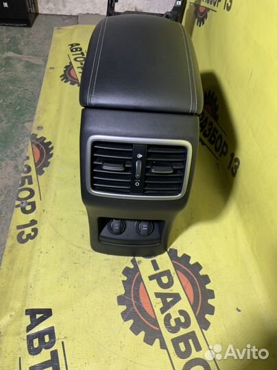 Подлокотник Kia Sportage 4