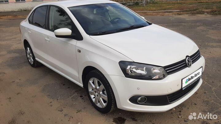 Volkswagen Polo 1.6 МТ, 2012, 141 000 км