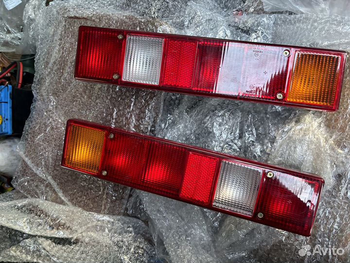 Крепление задних фонарей газель