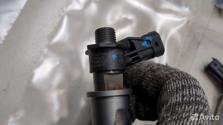 Форсунка топливная Renault Laguna 3 2007