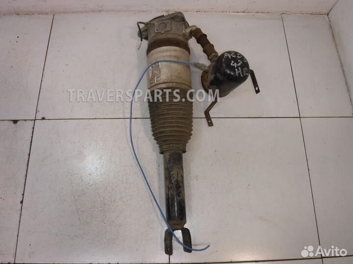 Пневмоамортизатор задний правый