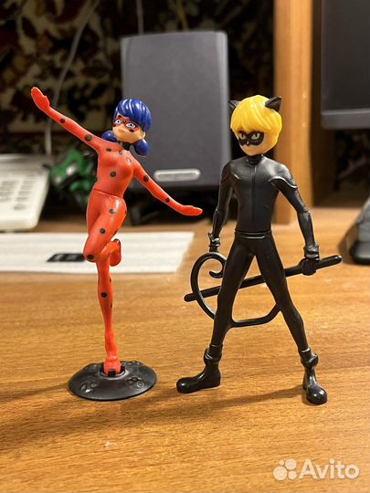Фигурки леди баг и супер кот