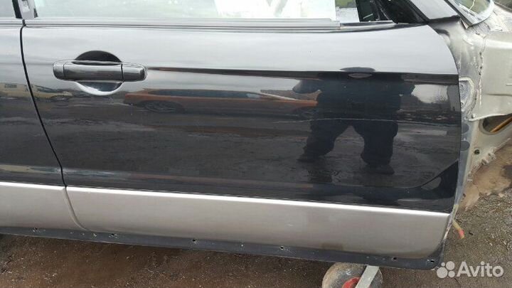 Дверь передняя правая Subaru Forester SG9 EJ255