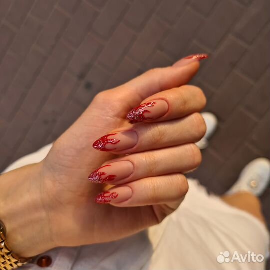 Наращивание ногтей