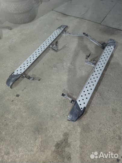 Пороги на Тойота Хайлендер