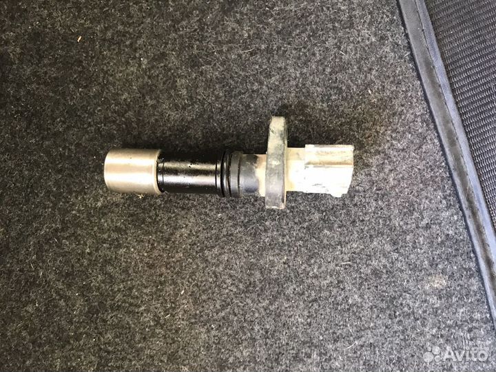 Датчик коленвала Камри 55 кузов 2.5 мотор оригинал