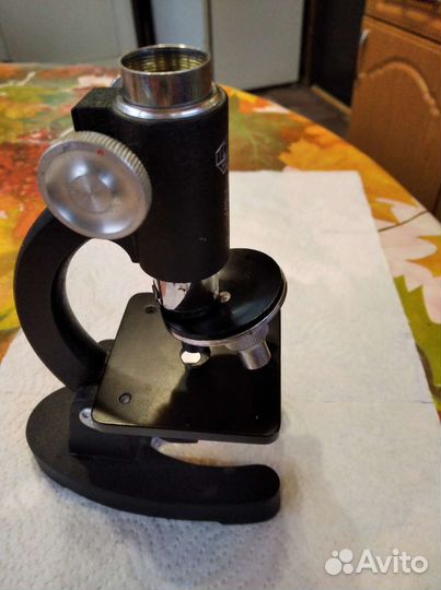 Микроскоп Ideal Hannover Германия.Винтаж