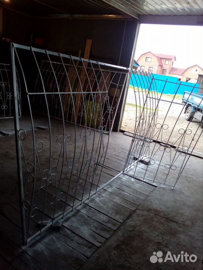 Решетки металлические