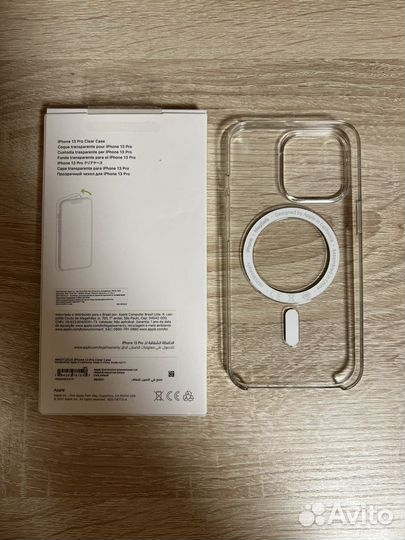 Чехол на iPhone 13 pro