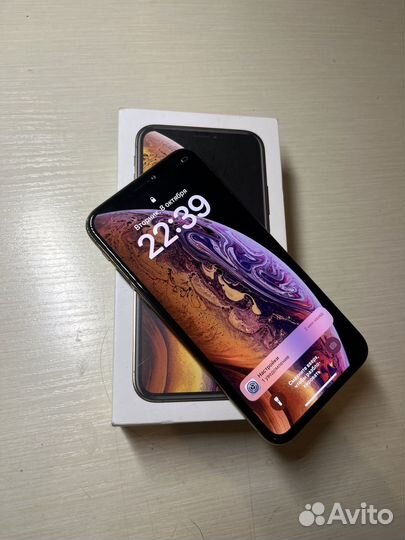 iPhone Xs, 64 ГБ