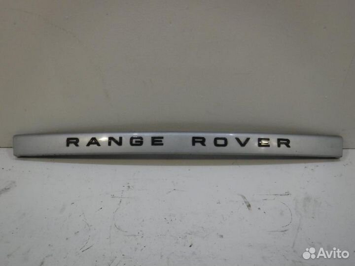 Накладка двери багажника