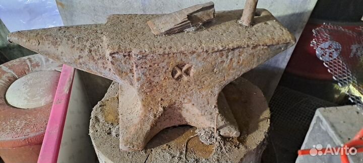 Кузнечная наковальня 100кг имперских времен