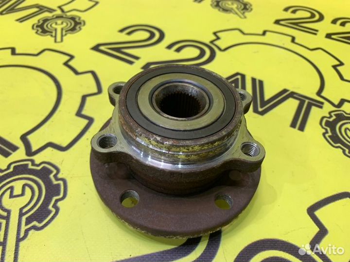 Ступица задняя правая Volkswagen Tiguan 5N1 2010