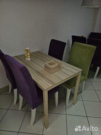 Столы и стулья для кафе