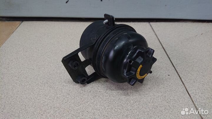 Бачок гур бмв Х5 Е53