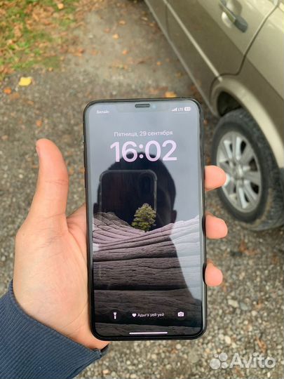 iPhone 11 pro max 256