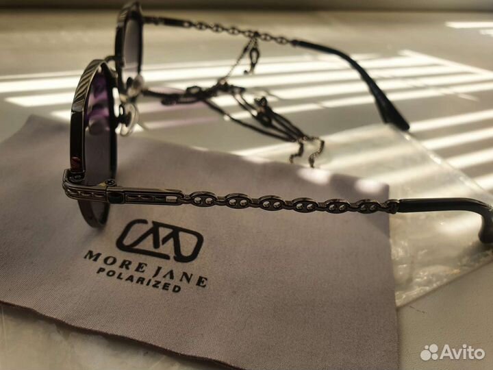 Солнцезащитные очки женские