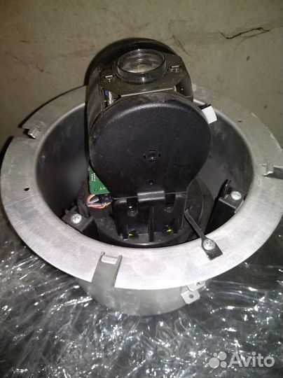 Продам видеокамеры Hitachi (Sensormatic) VK-S914E