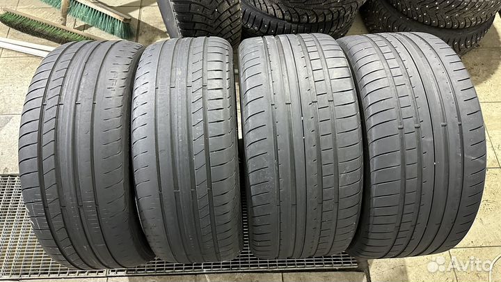 Goodyear Eagle F1 Asymmetric 3 245/40 R19 и 275/35 R19 100Y