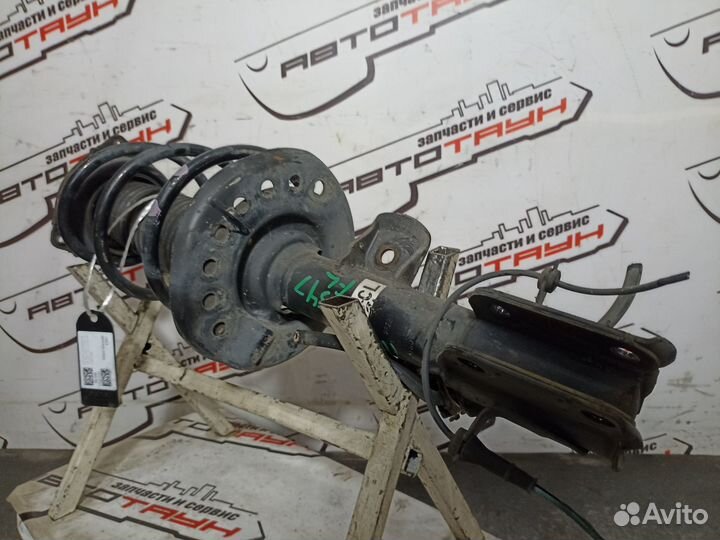 Стойка ходовки nissan juke F15 NF15 YF15 передняя левая E43031KC2B 2WD 4WD S3547