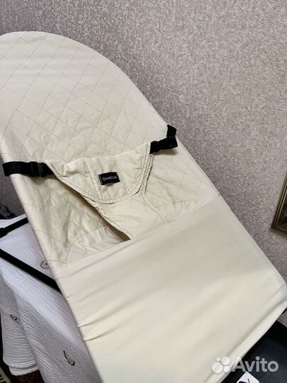 Шезлонг для новорожденных