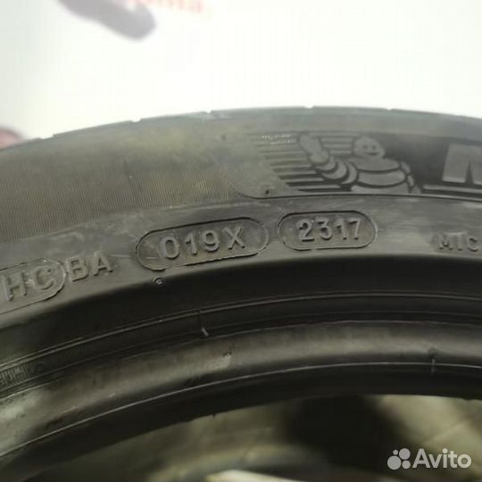 Michelin Pilot Sport 4 255/45 R18