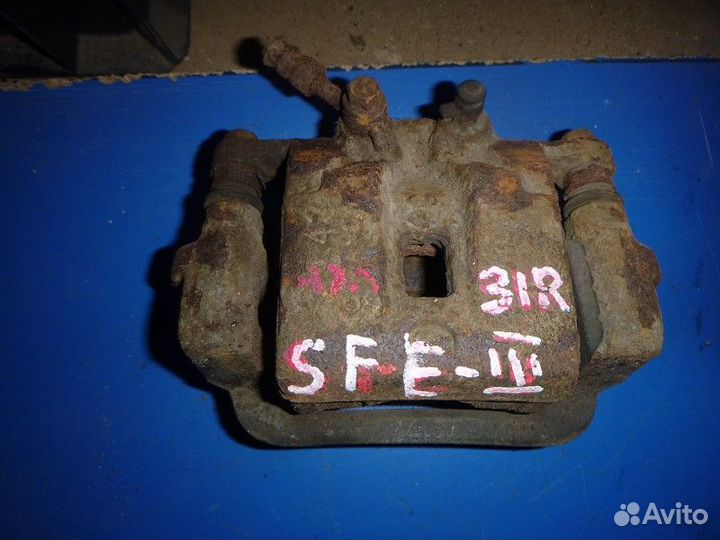 Суппорт задний правый hyundai santa FE 2012