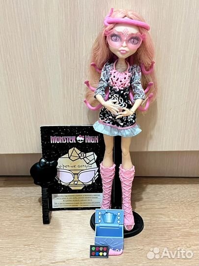 Кукла monster high